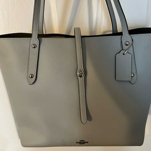 Coach Tote